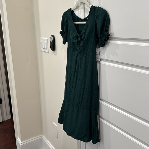 NEW Girls Hunter Green Dress Holiday Party Short Sleeve, size XL 14-16 - Picture 7 of 11